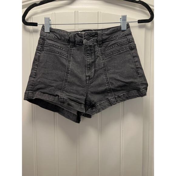 Pacsun‎ Women’s High Waisted Festival Stretch 70’s Denim Shorts Size 24 Black - Picture 1 of 4